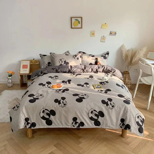 Disney Mickey Mouse Bedding Set - Enigma